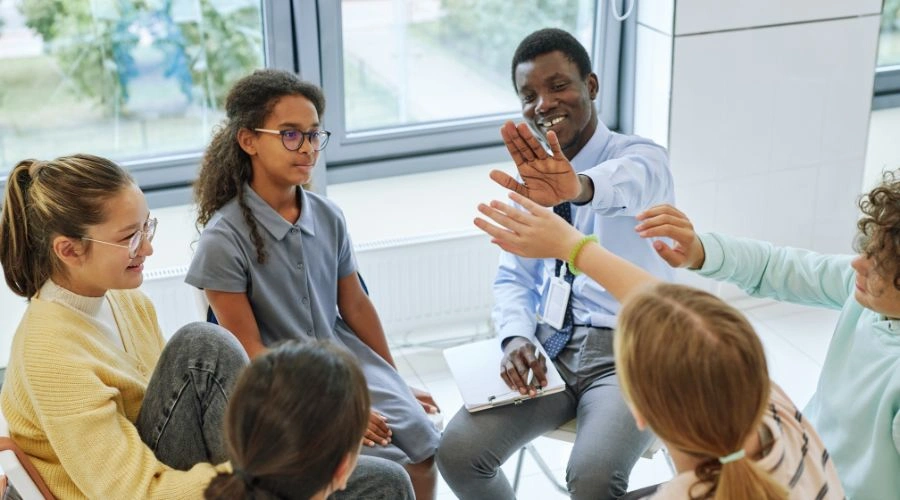 Intensive Outpatient Program for Teens - Artemis Adolescent Healing Center