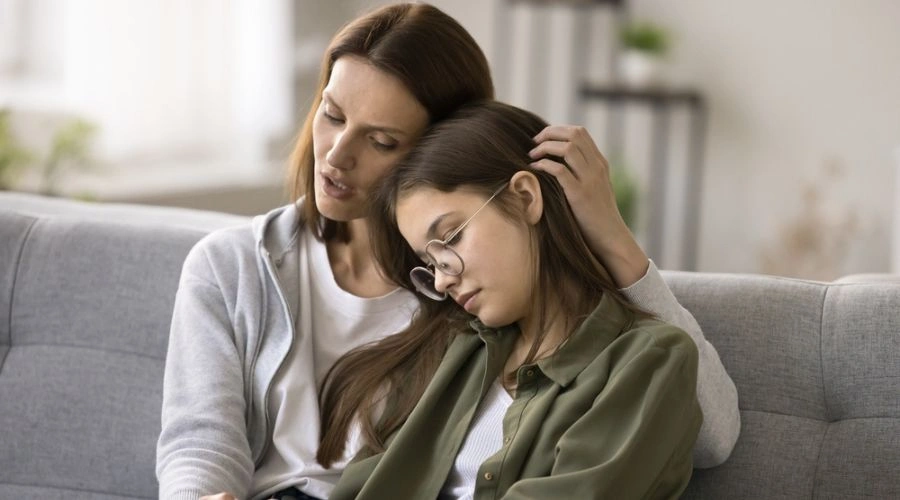 Symptoms of Bipolar Disorder in Teens