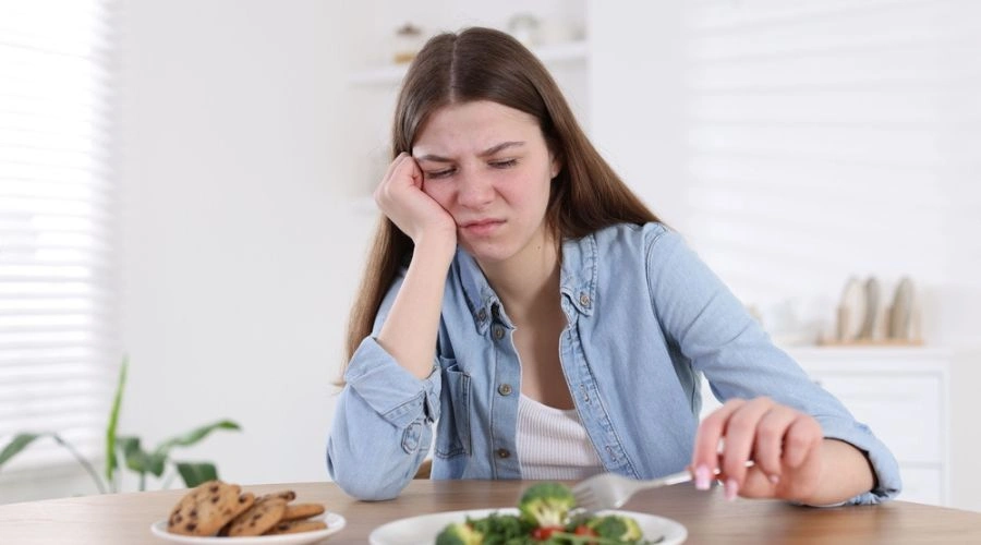 Teen Anorexia Risk Factors