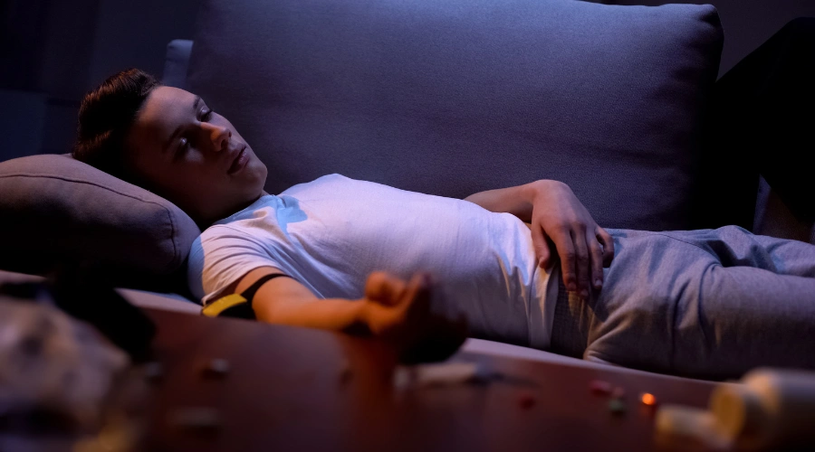 Image of a teenager experiencing the serious consequences of cocaine misuse on health and daily life
